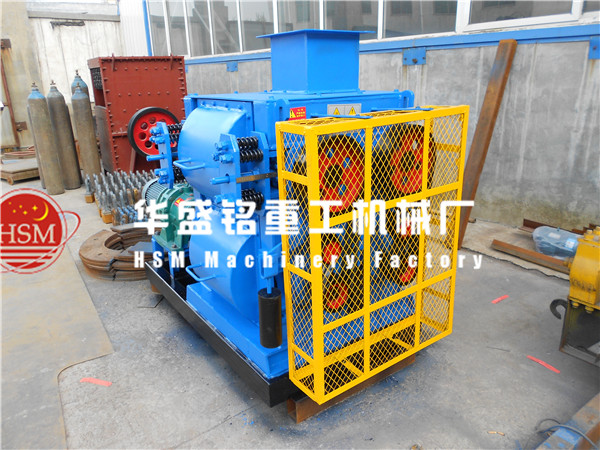 河南哪個(gè)大型四輥破碎機(jī)廠家信譽(yù)好